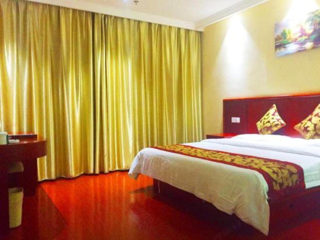 Greentree Inn Jiangsu Nantong Qidong Bus Station Express Hotel Hexingzhen Exterior photo